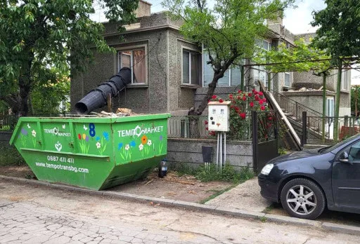 Строеж на нов покрив на къща във Варна