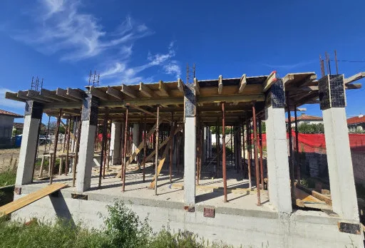 Строителство на къща във Варна