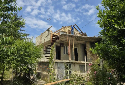 Строителство на къща във Варна