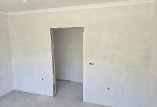 Класическа къща с покрив от керемиди – Рогачево 