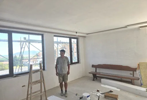 Класическа къща с покрив от керемиди – Рогачево 