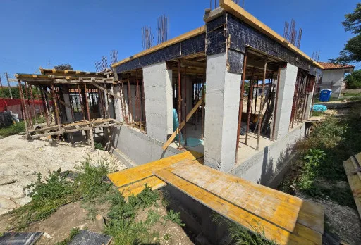 Строителство на къща във Варна