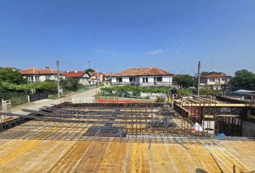 Строителство на къща във Варна