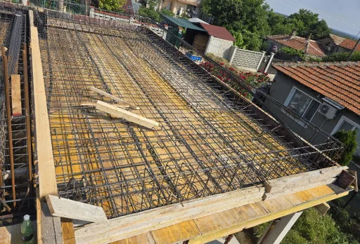 Строителство на къща във Варна