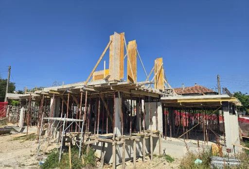 Строителство на къща във Варна