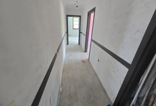 Класическа къща с покрив от керемиди – Рогачево 