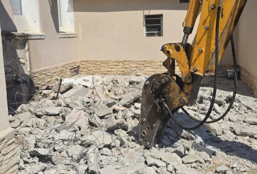 Строителство и ремонт на училище в гр. Добрич