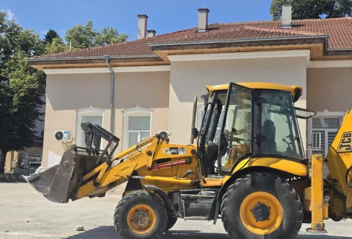 Строителство и ремонт на училище в гр. Добрич