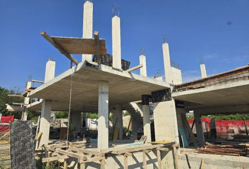 Строителство на къща във Варна