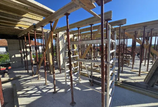 Строителство на къща във Варна