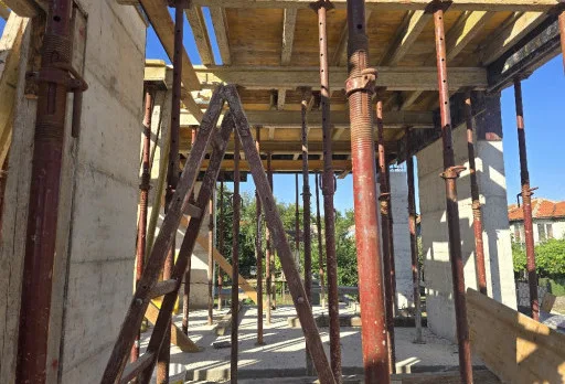 Строителство на къща във Варна