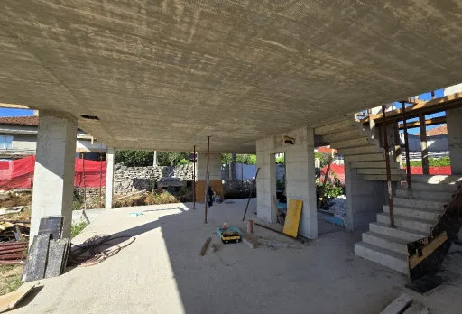 Строителство на къща във Варна