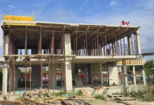 Строителство на къща във Варна