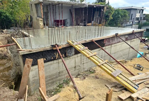 Строителство на къща във Варна