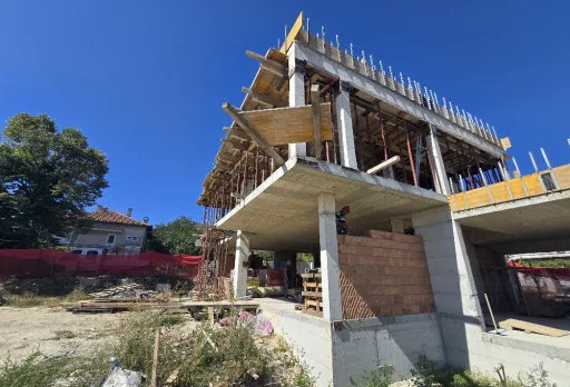 Строителство на къща във Варна