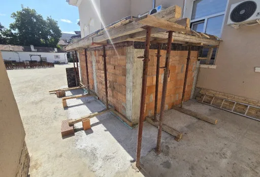 Строителство и ремонт на училище в гр. Добрич