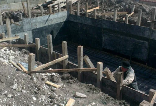 Строителство на басейн в Каварна