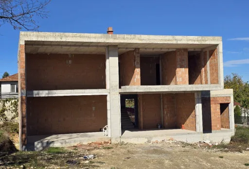 Строителство на къща във Варна