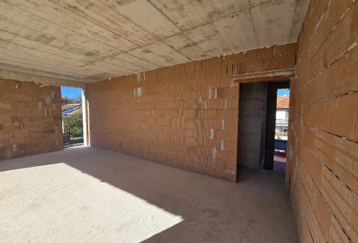 Строителство на къща във Варна