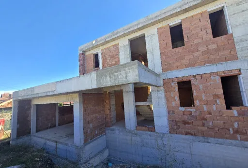 Строителство на къща във Варна