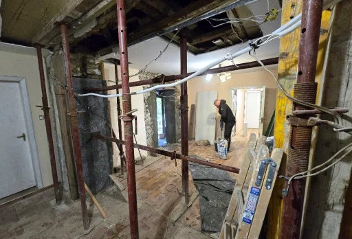 Bau- und Reparaturarbeiten an einem Haus in Kavarna