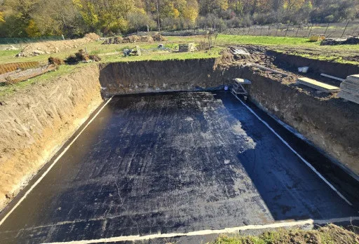 Строителство на къща във Варна, Долище