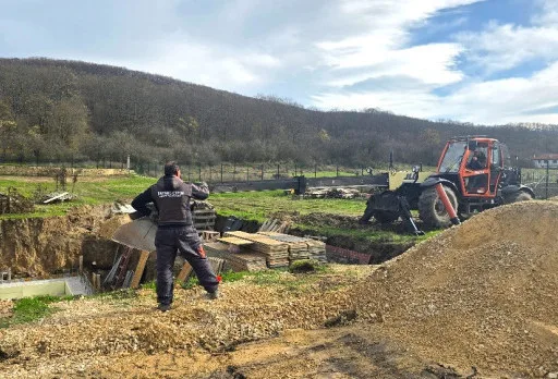 Строителство на къща във Варна, Долище