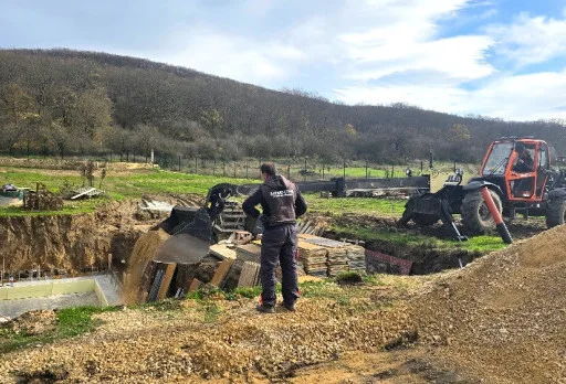 Строителство на къща във Варна, Долище