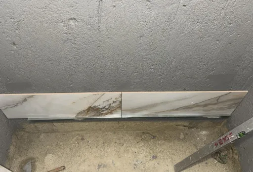 Bau- und Reparaturarbeiten an einem Haus in Kavarna