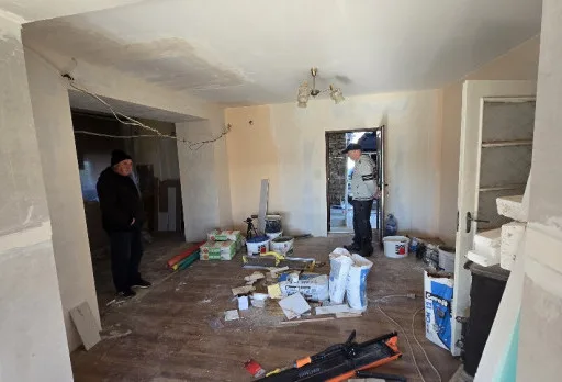 Bau- und Reparaturarbeiten an einem Haus in Kavarna