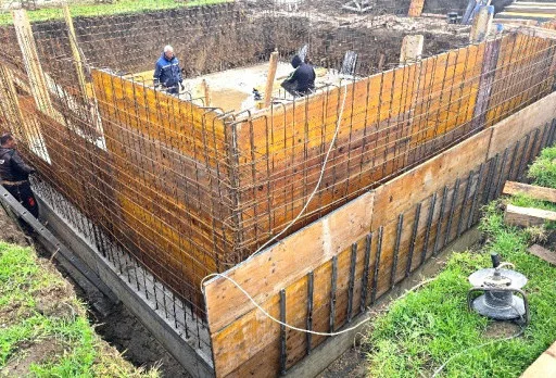 Строителство на къща във Варна, Долище