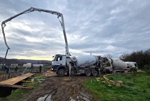 Строителство на къща във Варна, Долище