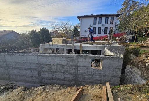 Строителство на къща във Варна