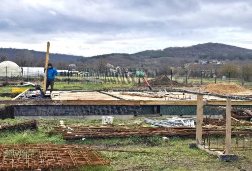 Строителство на къща във Варна, Долище