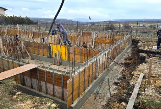 Строителство на къща във Варна