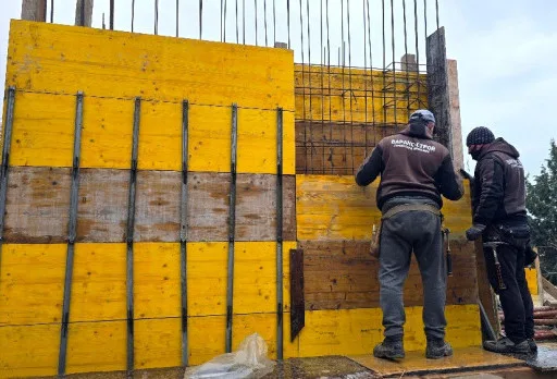 Строителство на къща във Варна