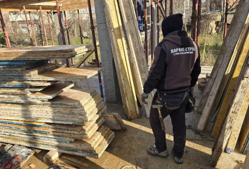 Строителство на къща във Варна