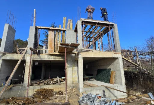 Строителство на къща във Варна