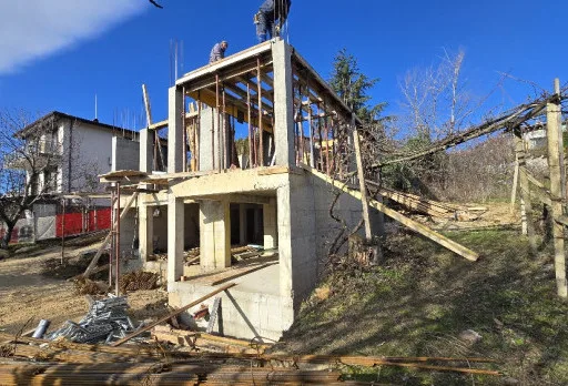 Строителство на къща във Варна
