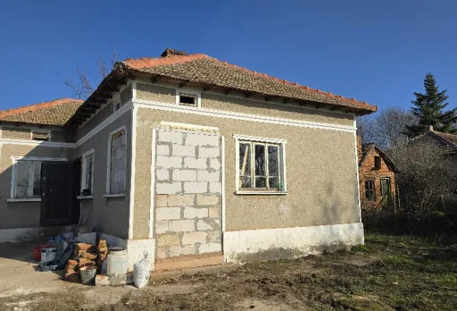 Основен ремонт на къща до Балчик