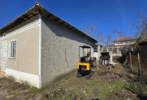 Основен ремонт на къща до Балчик