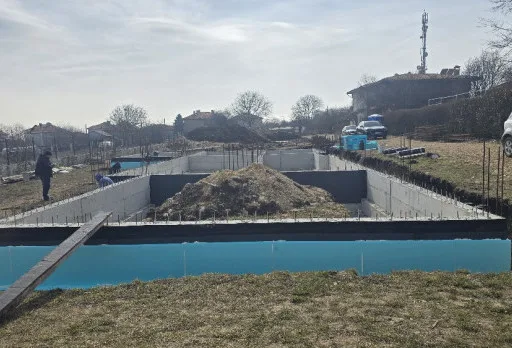 Строителство на къща във Варна
