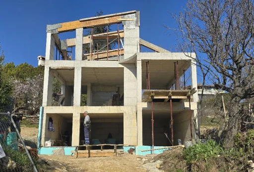 Строителство на къща във Варна