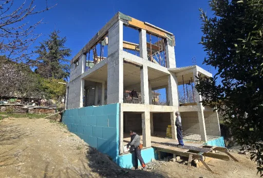 Строителство на къща във Варна