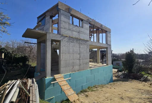 Строителство на къща във Варна