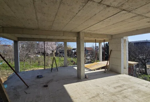 Строителство на къща във Варна