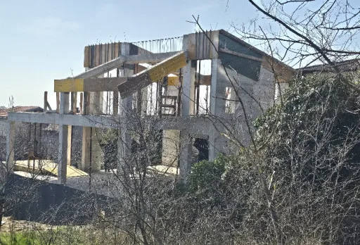 Строителство на къща във Варна