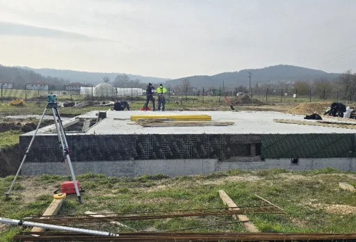 Строителство на къща във Варна, Долище