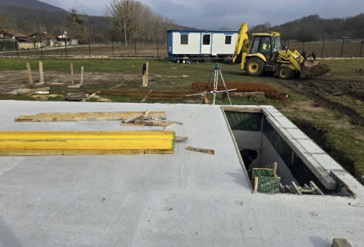 Строителство на къща във Варна, Долище