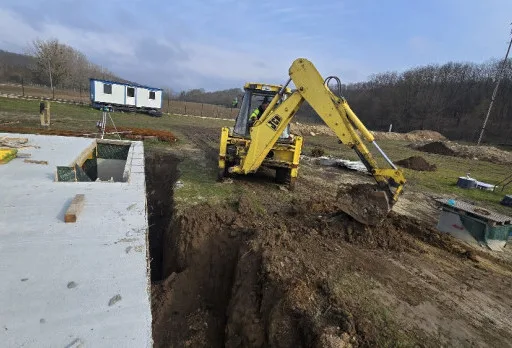 Строителство на къща във Варна, Долище